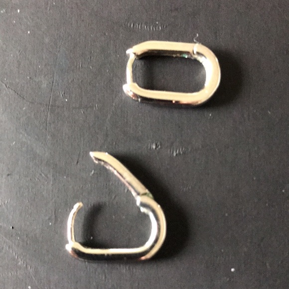 Silver hoops - Picture 2 of 2
